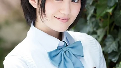 DV-1565 [Special Price] Witness the moment when the true beautiful girl “Erina Nagasawa” loses her virginity! Erina’s face is stiff with pain, and even if she moves slowly, the pain hits her. Then suddenly, Erina bursts into tears. And Erin