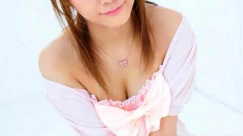 DV-930 Congratulations! The debut sex of a beautiful girl with small breasts! Even though it’s her first time, her sensitive body feels too much. She gets pounded in the missionary position, and the actor assists her in the cowgirl position, moving u